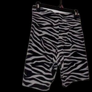 Zebra Print Shorts spandex high waisted rise shorts 🩳 perfect for anytime